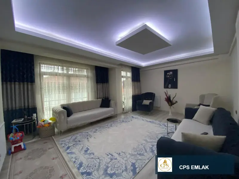 ŞARKHÖYÜK MAHALLESİNDE ÇİFT BANYOLU 3+1 DAİREMİZ 