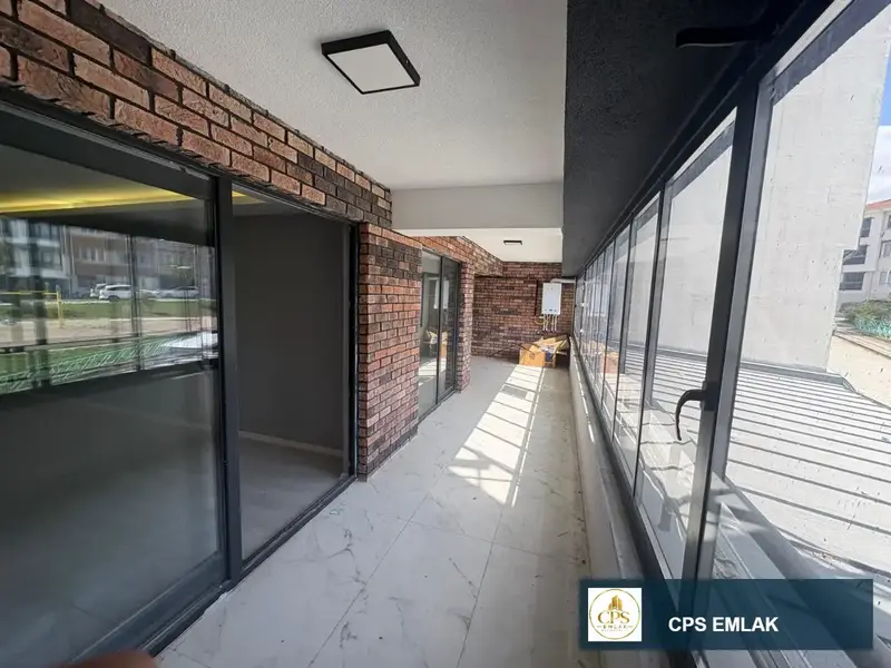 ÖMÜRDE ULTRA LÜKS ÖZEL GARAJLI KREDİYE UYGUN 175M2 DAİRE