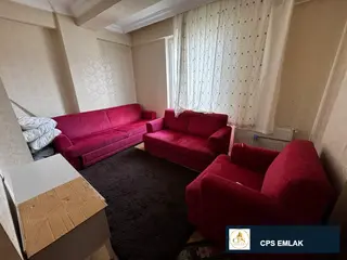 BAHÇELİ EVLERDE EŞYALI KİRALIK 2+0 FIRSAT DAİRE