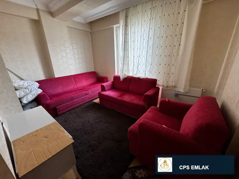 BAHÇELİ EVLERDE EŞYALI KİRALIK 2+0 FIRSAT DAİRE