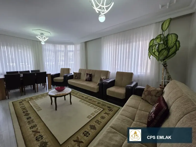 GÖKMEYDANDA TADİLATI YAPILMIŞ GENİŞ DAİRE 3+1 DAİRE